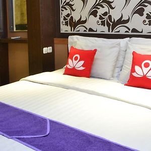 Zen Rooms Basic Kalimas Sunan Ampel